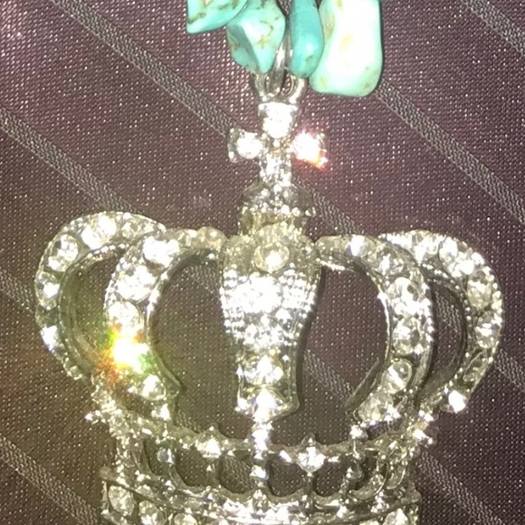 ✨SOLD✨Turquoise & Rhinestones Necklace - Picture 5 of 5